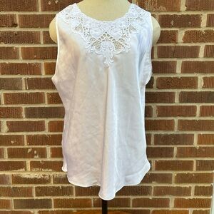 Cinema Etoile Women's 1X Polyester Lace neckline White Charmeuse Camisole Top
